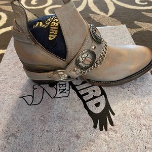 Freebird Mystic booties!